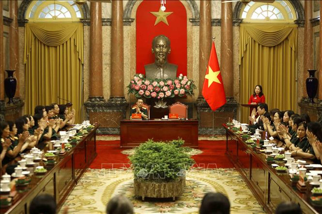 La vice-présidente Vo Thi Anh Xuân reçoit d’anciennes combattantes de Truong Son ảnh 1 La vice-présidente Vo Thi Anh Xuân reçoit d’anciennes combattantes de Truong Son ảnh 1