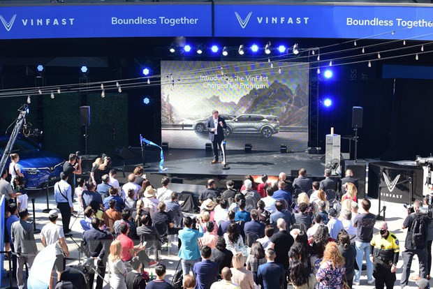 VinFast ouvre simultanément 6 centres de vente de voitures électriques aux Etats-Unis ảnh 2 VinFast ouvre simultanément 6 centres de vente de voitures électriques aux Etats-Unis ảnh 2