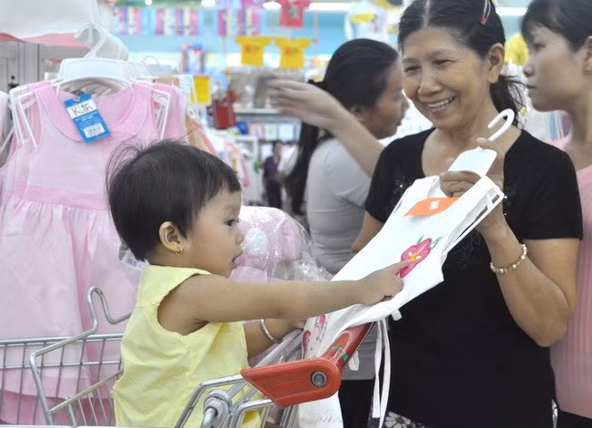 Le Vietnam fait partie des pays les plus optimistes du monde ảnh 1