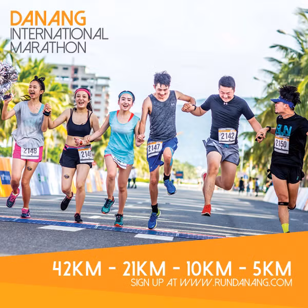 4.000 coureurs de 35 pays au marathon international de Da Nang ảnh 1
