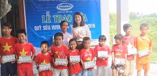 Poursuite des activités caritatives au profit des personnes démunies ảnh 1