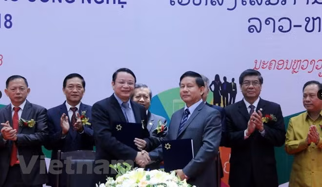 Ouverture du forum TechConnect Vietnam-Laos 2018 ảnh 1