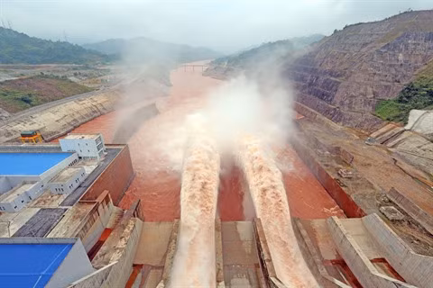 Menaces majeures sur la ressource en eau ảnh 1