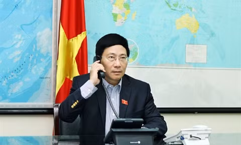 Vietnam - Etats-Unis : entretien téléphonique Pham Binh Minh - John Kerry ảnh 1
