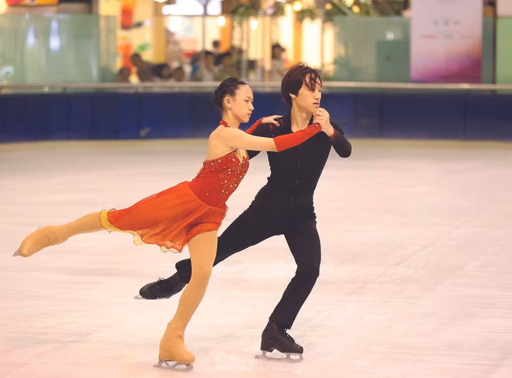 Le patinage artistique, une discipline en progrès ảnh 1