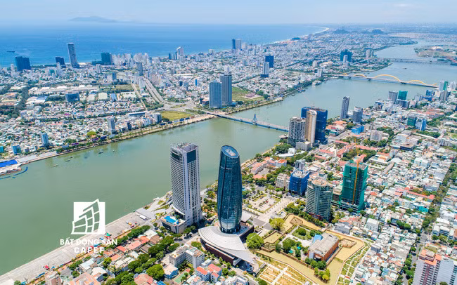 Da Nang s’efforce d’attirer 7 milliards de dollars d'investissements directs étrangers cette année ảnh 1