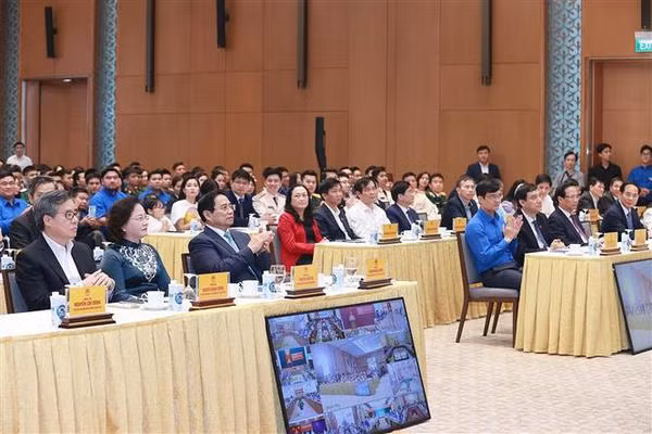 Dialogue entre le Premier ministre et les jeunes de tout le pays ảnh 2