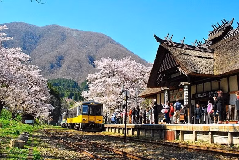 Le Japon enregistre un afflux record de touristes vietnamiens en février ảnh 1