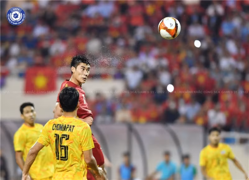 Remise des prix du concours de photos "Meilleurs moments des SEA Games 31" ảnh 2