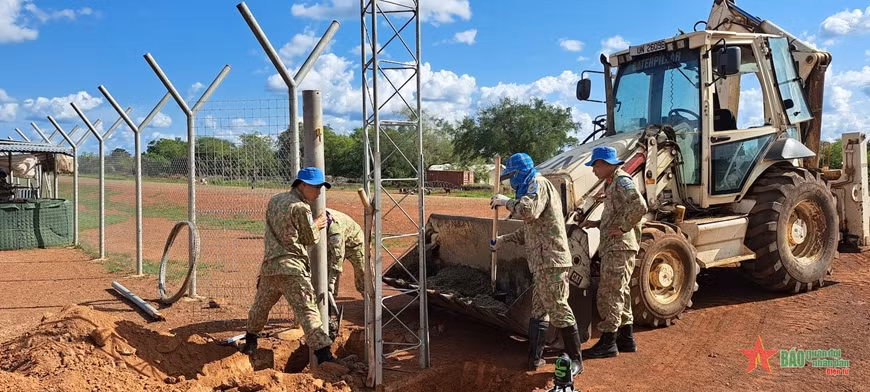 L'Unité de génie militaire n°1 du Vietnam achève sa tâche à Abu Qussa ảnh 2