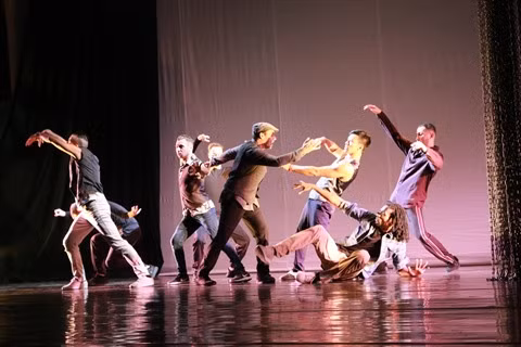  Pockemon Crew fait le show en hip-hop à Hanoï ảnh 1
