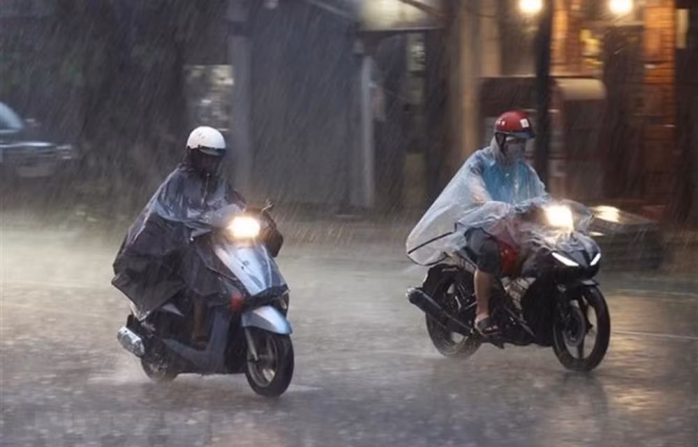 Tempête Ma-on: Des pluies torrentielles et averses prévues dans le Nord à partir du 25 août ảnh 1