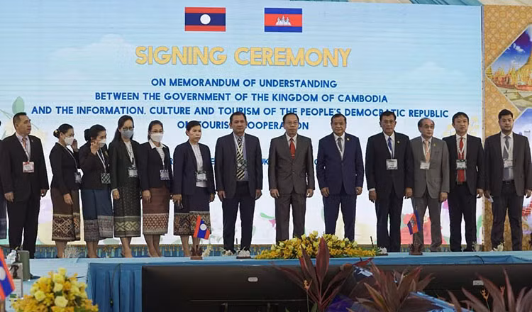 Laos et Cambodge cherchent à booster leur coopération touristique ảnh 1