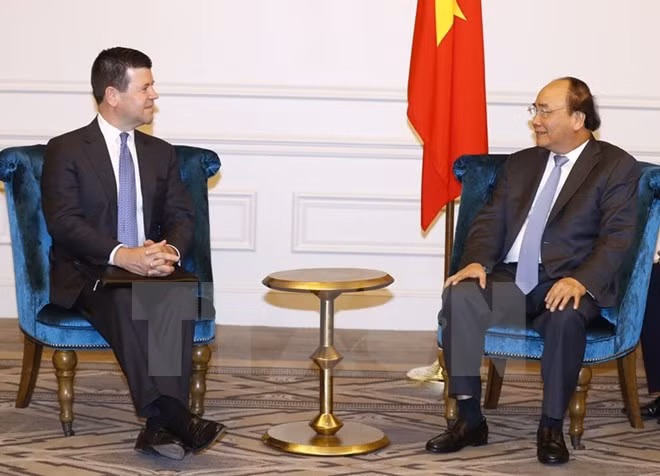 Le PM soutient la coopération entre le NASDAQ et les entreprises vietnamiennes ảnh 1