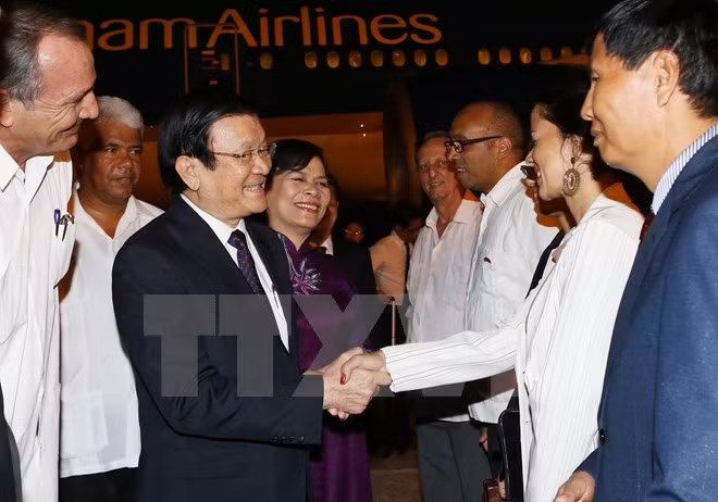 Le président Truong Tan Sang effectue une visite officielle à Cuba ảnh 1