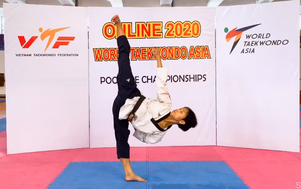 Le Vietnam décroche la médaille de bronze de taekwondo d’Asie ảnh 1