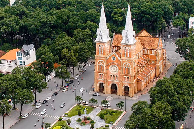 Business Insider: Notre-Dame de Saïgon, l'une des 19 plus belles cathédrales du monde ảnh 4