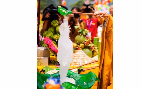 La fête bouddhique de Vesak 2020 sera organisée en ligne en raison du COVID-19 ảnh 1