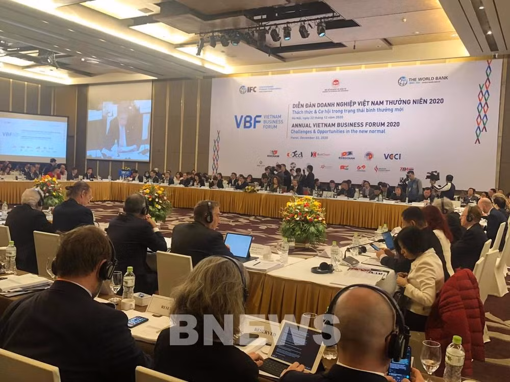 Le Forum d’affaires 2020 à Hanoï : Défis et opportunités dans la nouvelle normalité ảnh 1