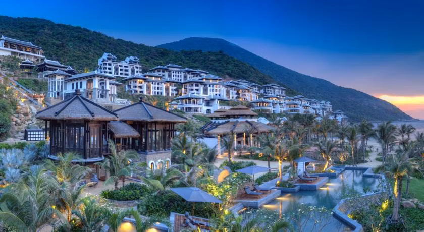 Inter Continental Danang Sun Peninsula Resort dans le Top 10 des meilleures villégiatures en Asie ảnh 1