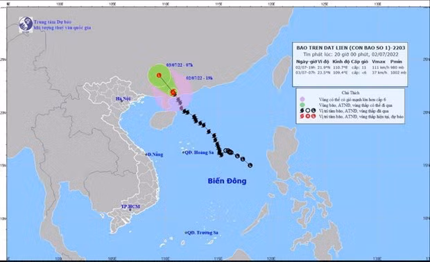 Le typhon Chaba s'est affaibli en une dépression ảnh 1