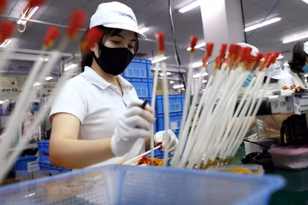 Le Vietnam crée toujours des conditions favorables aux entreprises étrangères ảnh 1