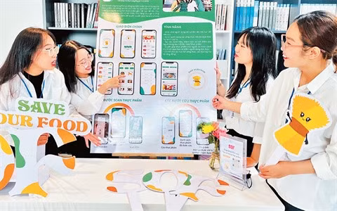 Des projets appréciés au concours "IU Startup Demo Day 2022" ảnh 1