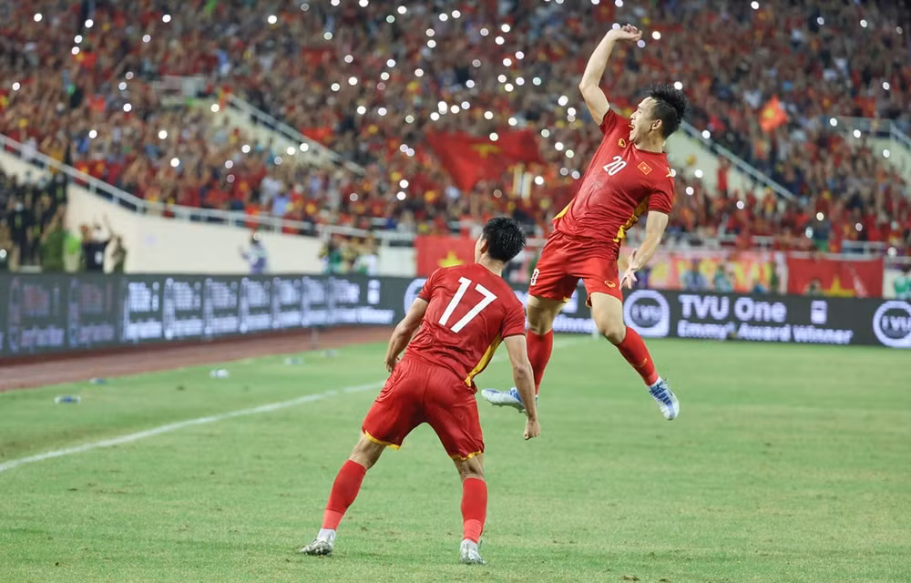 SEA Games 31 - football masculin : le Vietnam a remporté la médaille d'or ảnh 1