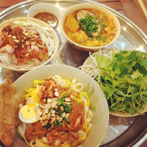 Le Mi Quang à bon marché pour les travailleurs démunis ảnh 2
