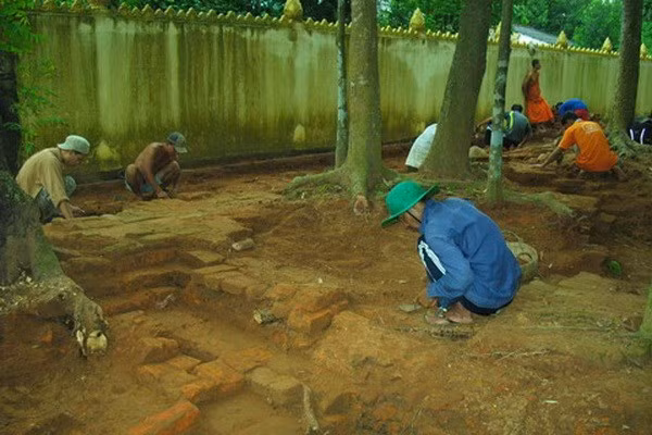 Les fouilles confirment la valeur scientifique de l'ancienne pagode de Tra Vinh ảnh 1