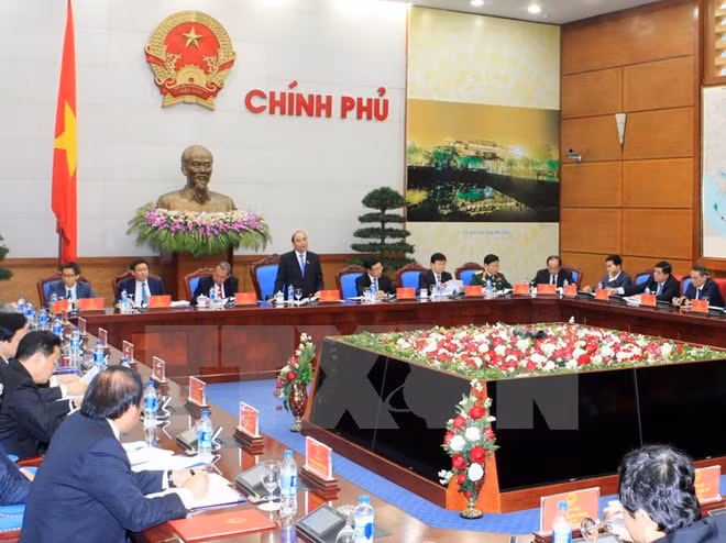 Première réunion du gouvernement sous l'égide du nouveau PM Nguyen Xuan Phuc ảnh 1