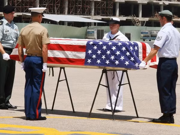 Guerre au Vietnam : rapatriement de restes d'un soldat américain porté disparu ảnh 1