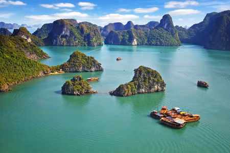 Quang Ninh accueille le dialogue politique de haut niveau sur le tourisme durable de l’APEC 2017 ảnh 1