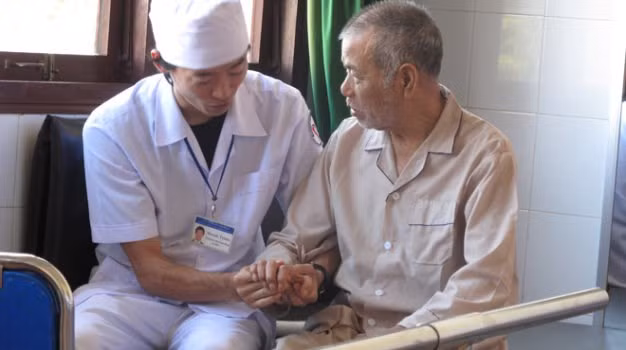 Les volontaires de la JICA au chevet de Can Tho dans le sport et la santé ảnh 1