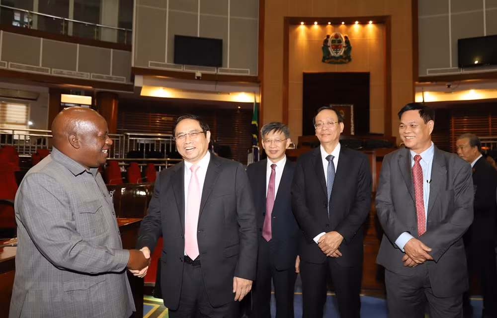 Le Vietnam et la Tanzanie souhaitent la promotion de la coopération dans divers domaines ảnh 1