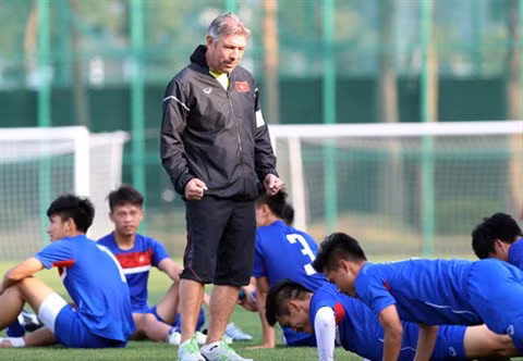 L’homme de l’ombre du football vietnamien ảnh 1