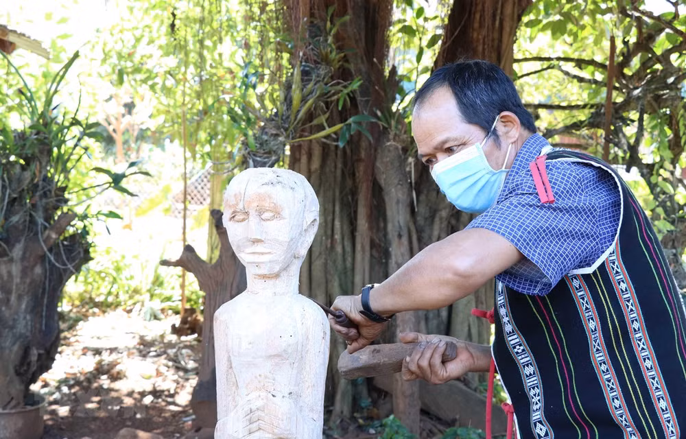 L'art des sculptures en bois du Tây Nguyên ảnh 1