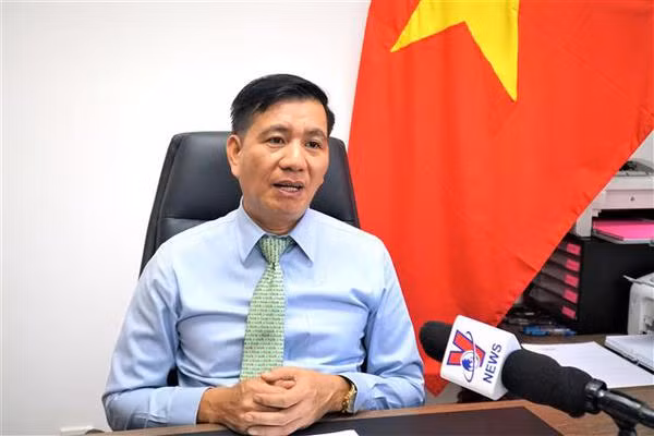 La visite du PM malaisien au Vietnam contribue à approfondir la confiance stratégique ảnh 2