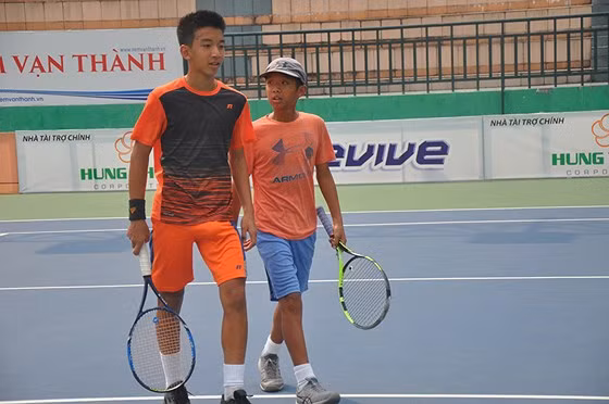 Quoc Uy et Thien Quang remportent le Championnat de tennis U14 d’Asie 2018 - Groupe 2 ảnh 1