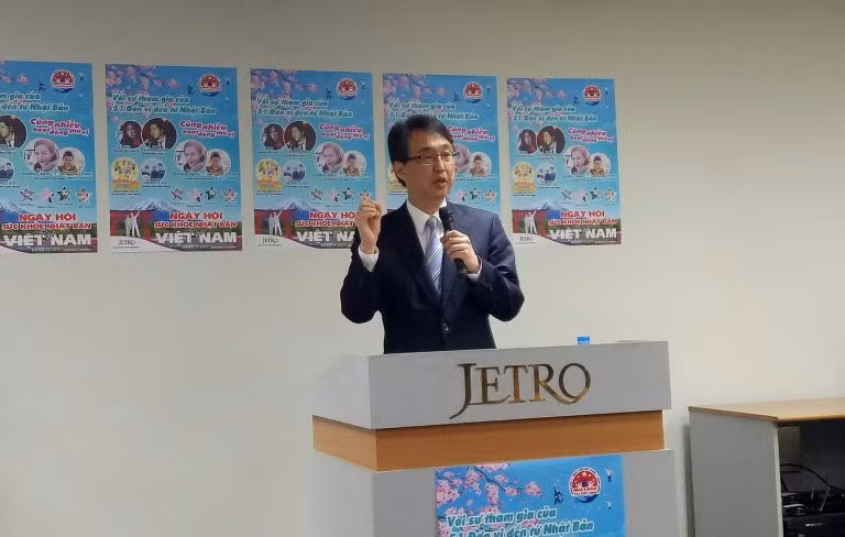 Des équipements et services médicaux japonais présentés au Vietnam ảnh 1