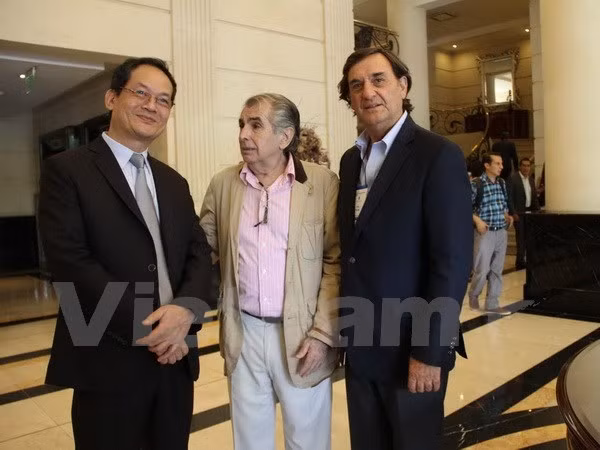 Vietnam et Argentine souhaitent intensifier leur coopération dans le commerce ảnh 1