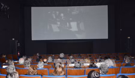 CNN diffusera des films sur Hanoi ảnh 1