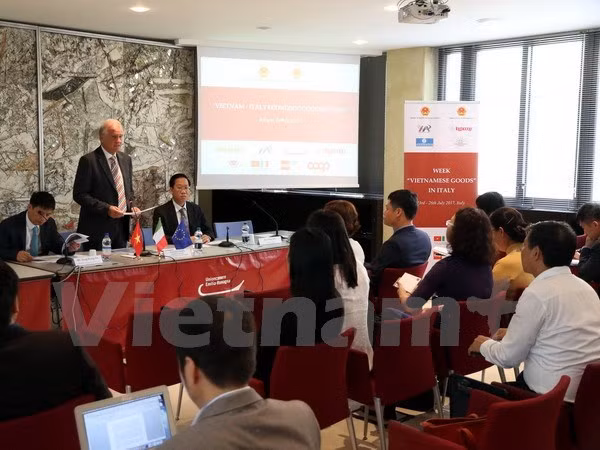 Promotion des exportations des produits vietnamiens vers l’Italie ảnh 1