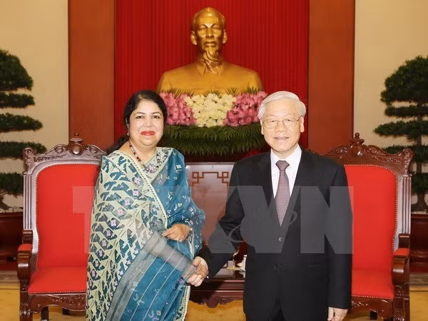 Le secrétaire général du PCV reçoit la présidente du Parlement bangladais ảnh 1