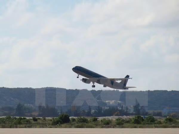 Vietnam Airlines achève la livraison quatre Boeing 777-200ER à la compagnie Pratt & Whitney ảnh 1