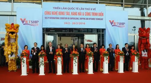 Le 8e Salon international de construction navale et de navigation à Hanoi ảnh 1
