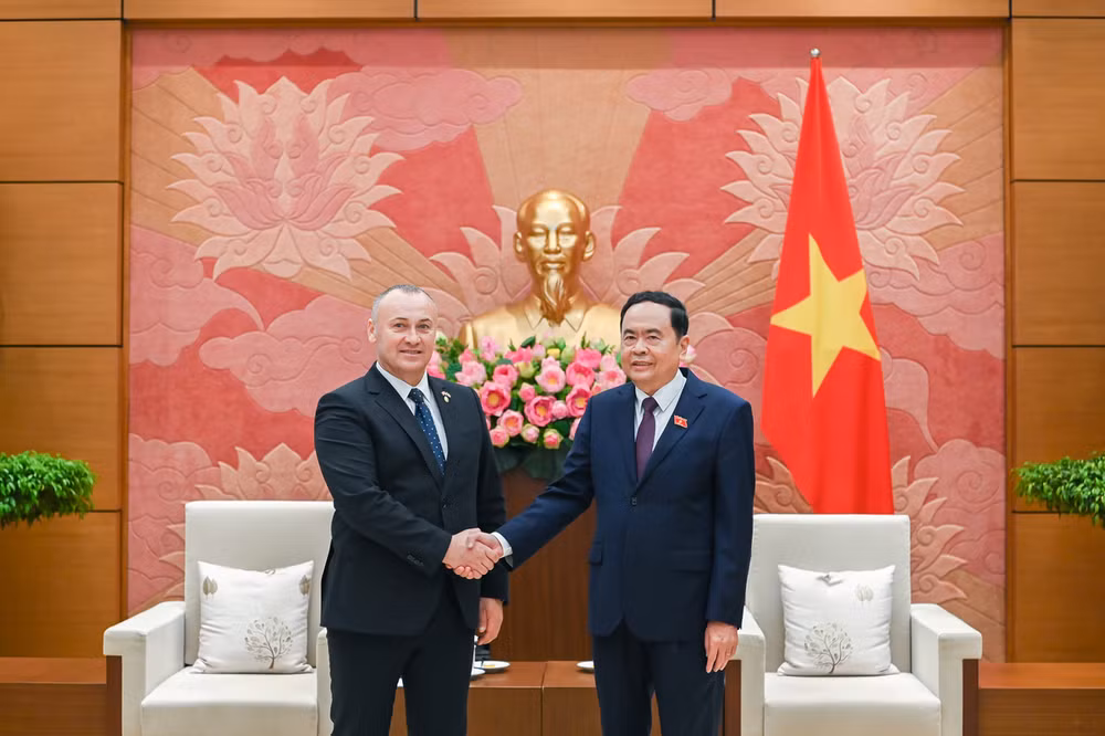Le Vietnam et la Roumanie renforcent leur coopération parlementaire ảnh 1