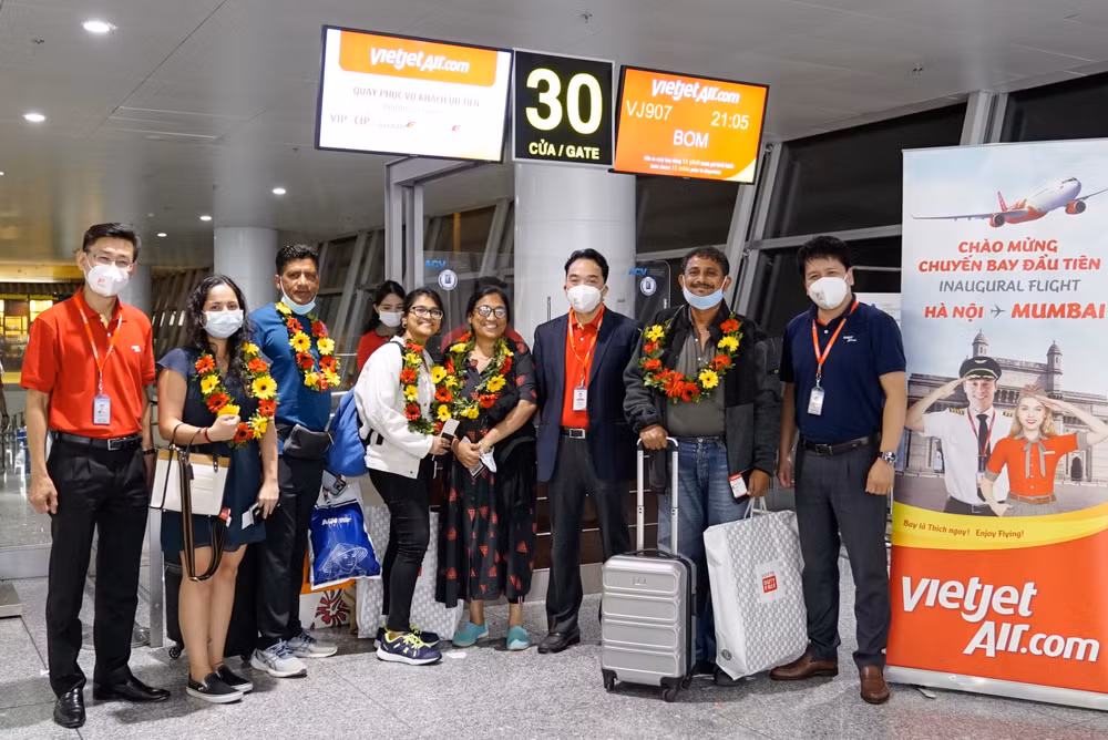 Vietjet lance des vols directs entre Hanoi/Ho Chi Minh-Ville et Mumbai ảnh 1