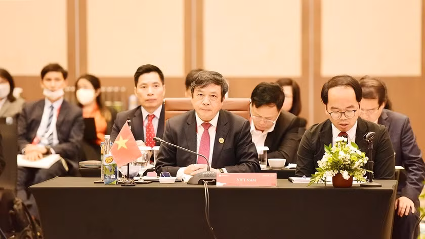Le Vietnam appelle le secteur touristique de l'ASEAN à coopérer et à se développer ensemble ảnh 1