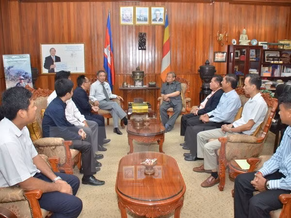 Le Cambodge apprécie la coopération entre les agences de presse vietnamiennes et cambodgiennes ảnh 1